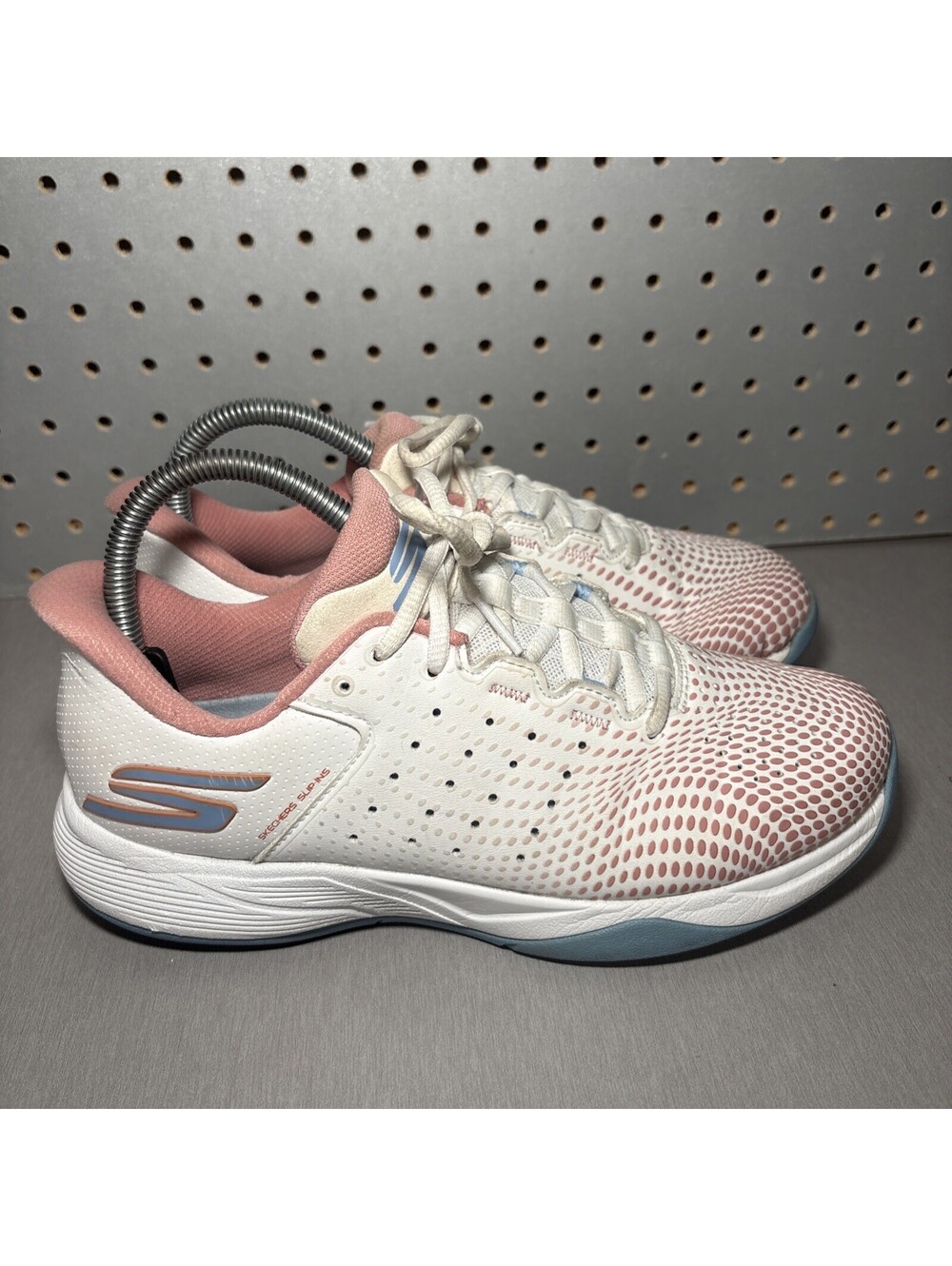 Skechers Viper Court Reload Pickleball Tennis Shoes Womens Sz 8 White Pink Blue